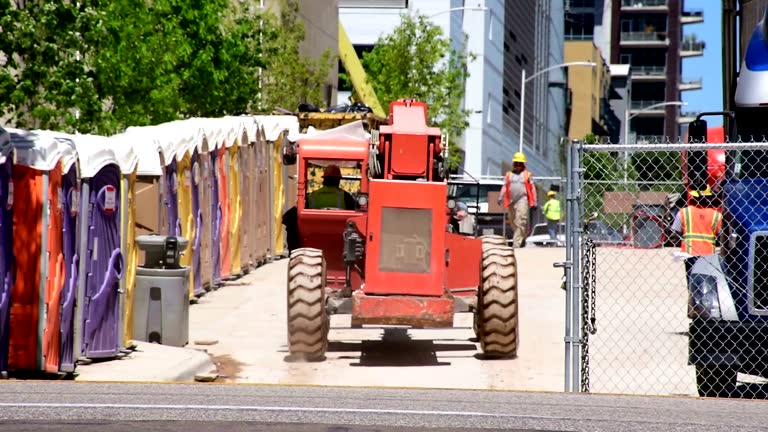 Best Portable Restroom Servicing (Cleaning and Restocking) in USA